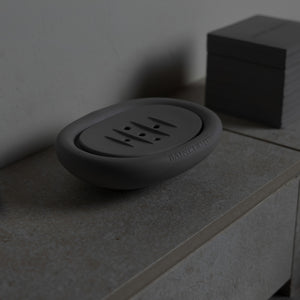 丸みを帯びた形がかわいいソープディッシュ