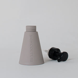 タイルから生まれ変わったスタイリッシュなソープディスペンサー