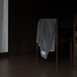 オーガニックで柔らかなスーピマコットンのバスタオル