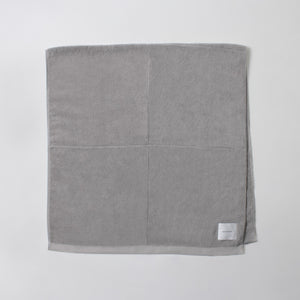 超長綿を使用した軽やかで滑らかなバスタオル